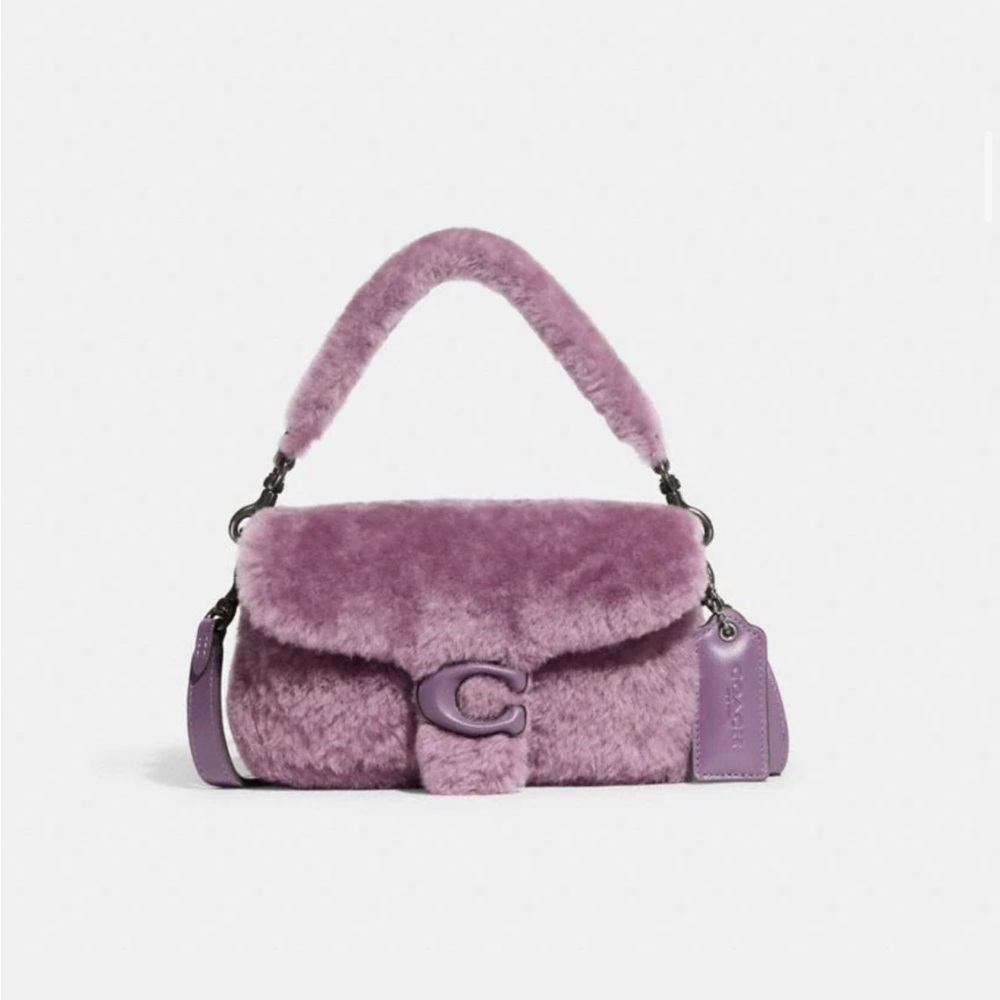 Pillow Tabby Shoulder Bag 18
In Shearling
